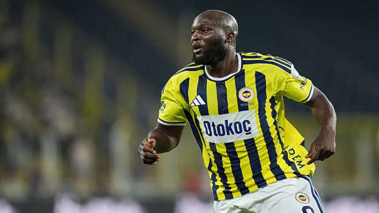 Fenerbahçe'de Aziz Yıldırım'dan Lukaku kararı: İmzası daha kurumamıştı, fişi çekildi! 2